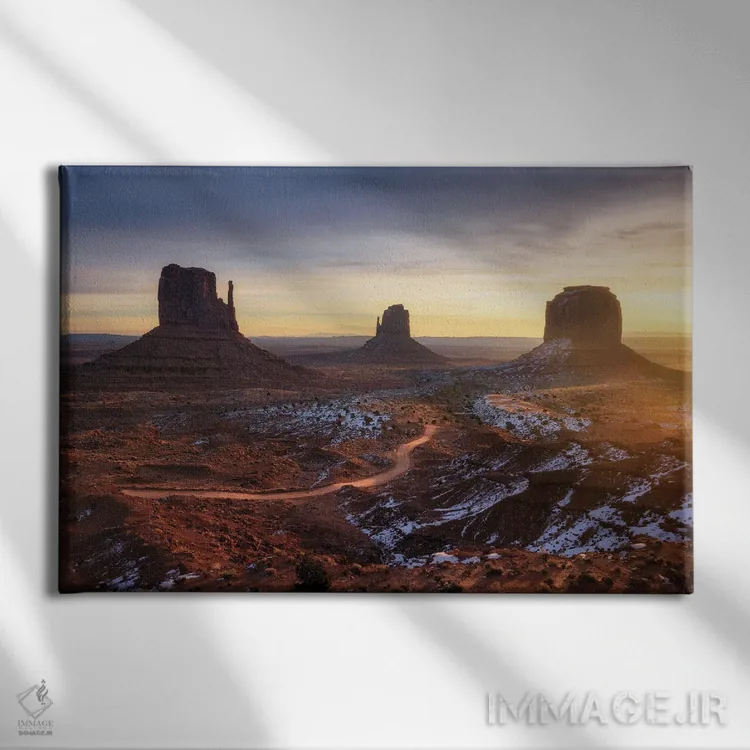 تابلو طلوع طلایی زمستانی در دره یادبود (آریزونا) اثر دنیل گاستاگر - نمای روبهرو روی دیوار