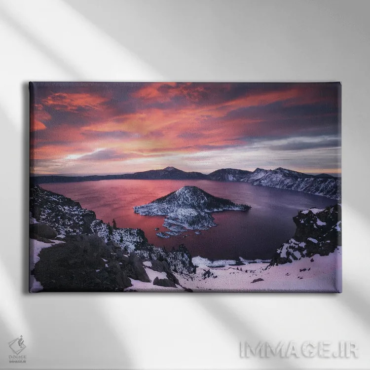تابلو طلوع سوزان زمستانی در دریاچه کراتر اورگن اثر دنیل گاستاگر - نمای روبهرو روی دیوار