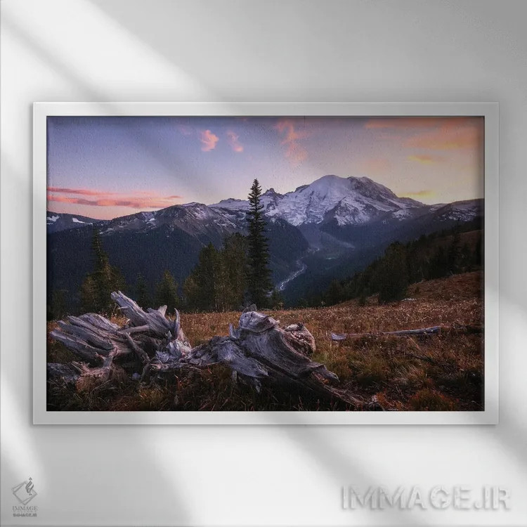 تابلو چشمانداز غروب کوه رینیر (واشنگتن) اثر دنیل گاستاگر - نمای قابدار سفید