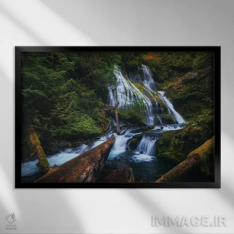 تابلو آبشار پنتر کریک در واشنگتن اثر دنیل گاستاگر - نمای قابدار مشکی
