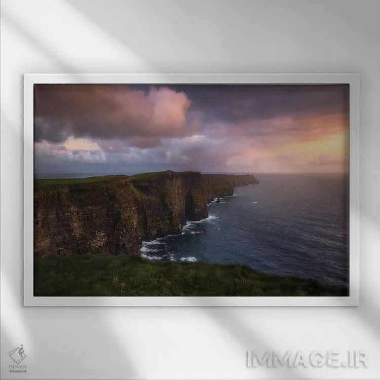 تابلو غروب در صخرههای موهر در ایرلند اثر دنیل گاستاگر - نمای قابدار سفید