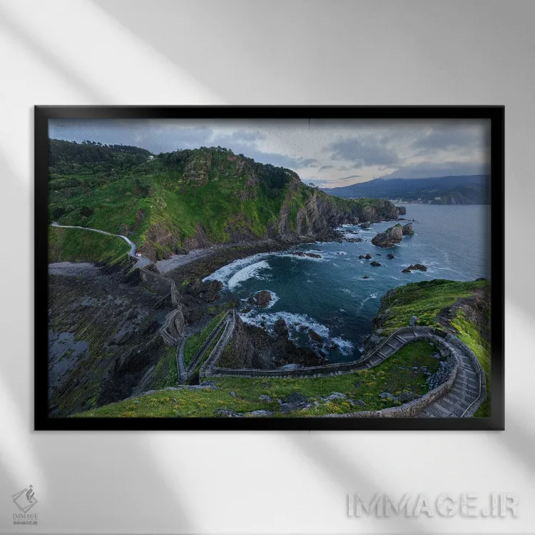 تابلو مسیر به سمت اقیانوس اثر دنیل گاستاگر - نمای قابدار مشکی