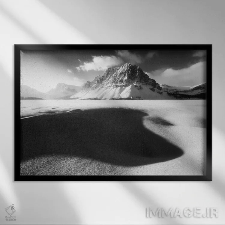 تابلو صبح زمستانی آفتابی در دریاچه بو (آلبرتا) اثر دنیل گاستاگر - نمای قابدار مشکی