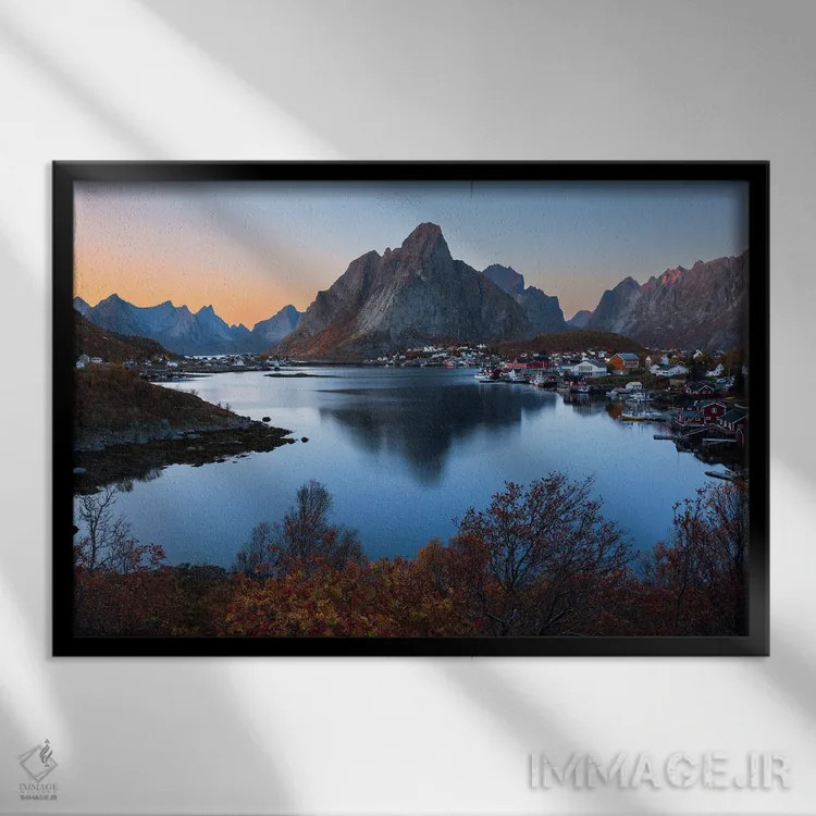 تابلو غروب آرام پاییزی در رینه (جزایر لوفوتن) اثر دنیل گاستاگر - نمای قابدار مشکی