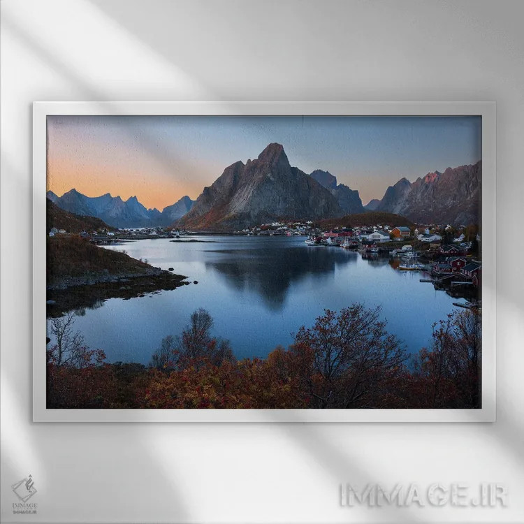 تابلو غروب آرام پاییزی در رینه (جزایر لوفوتن) اثر دنیل گاستاگر - نمای قابدار سفید