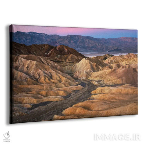 تابلو سپیدهدم در بدلندز دره مرگ (آمریکا) اثر دنیل گاستاگر - نمای پرسپکتیو محصول