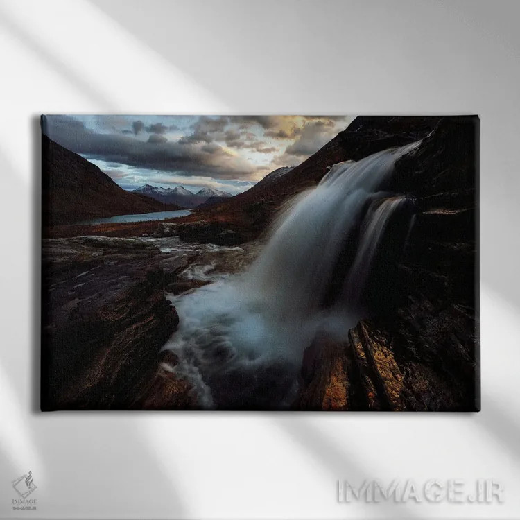 تابلو جادوی نروژ اثر دنیل گاستاگر - نمای روبهرو روی دیوار