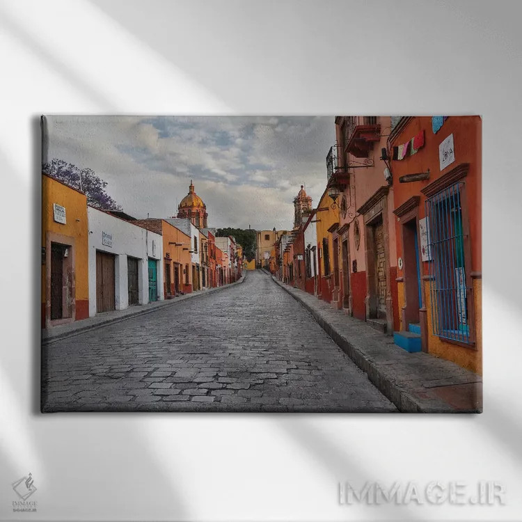 تابلو Mexico. Street scene,سن میگوئل د آلنده، مکزیک. صحنهای از خیابان اثر دارل گالین - نمای روبهرو روی دیوار