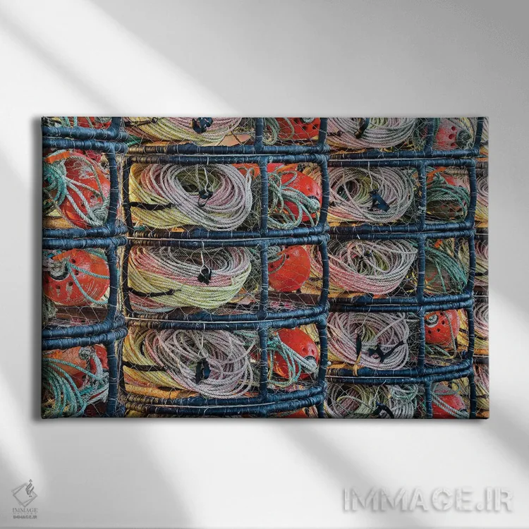 تابلو Northern California,تله های خرچنگ ذخیره شده در بندر مارینا کرسن سیتی، شمال کالیفرنیا اثر دارل گالین - نمای روبهرو روی دیوار