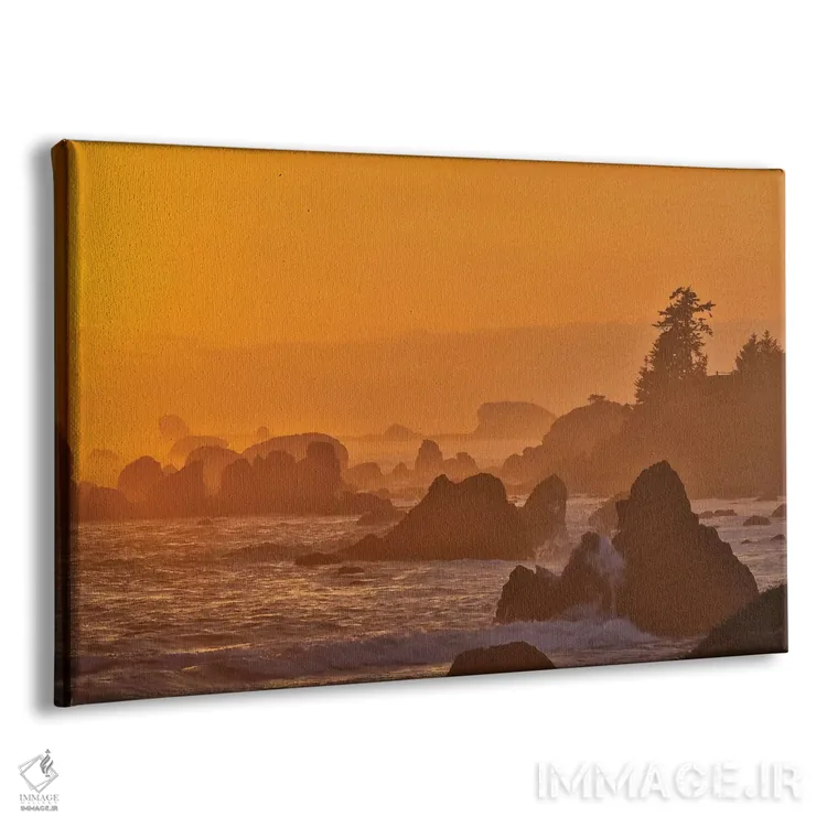 تابلو Crescent City,غروب آفتاب و ستونهای دریایی در امتداد ساحل شمالی کالیفرنیا، کرسن سیتی اثر دارل گالین - نمای پرسپکتیو محصول