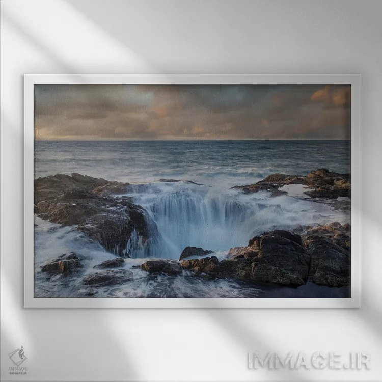تابلو Oregon, Cape Perpetua And Thor's' Well At Sunset,آمریکا، اورگن، دماغه پرپچوا و چاه ثور در غروب اثر دارل گالین - نمای قابدار سفید