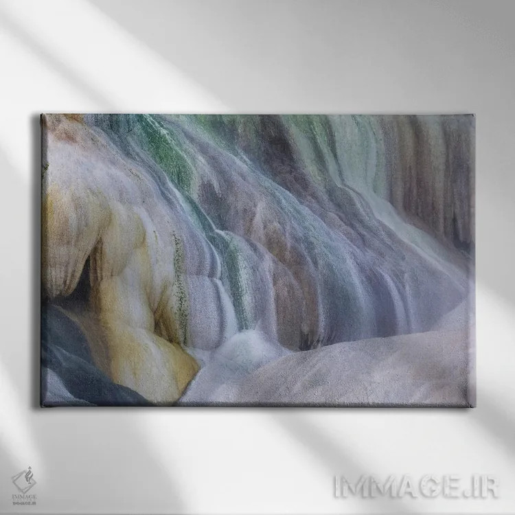 تابلو Wyoming, Yellowstone National Park Mammoth Hot Springs,آمریکا، وایومینگ، پارک ملی یلواستون، چشمههای آب گرم ماموت اثر دارل گالین - نمای روبهرو روی دیوار