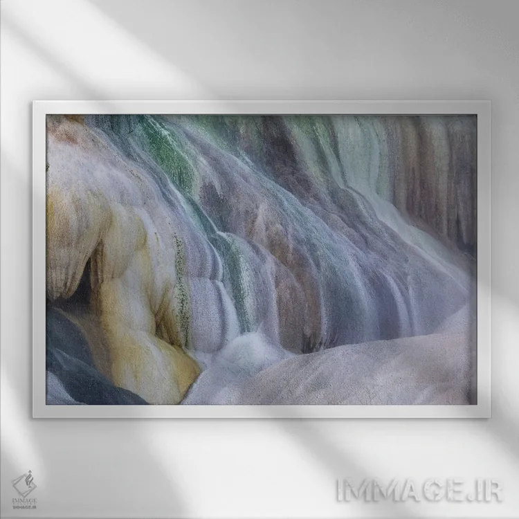 تابلو Wyoming, Yellowstone National Park Mammoth Hot Springs,آمریکا، وایومینگ، پارک ملی یلواستون، چشمههای آب گرم ماموت اثر دارل گالین - نمای قابدار سفید