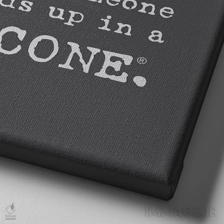 تابلو تفریح و بازی در تعطیلات اثر داگ ایز گود اند کت ایز گود (برند طراحی) - نمای نزدیک بافت بوم