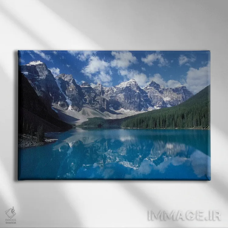 تابلو درهٔ ده قله و دریاچه مورین، پارک ملی بنف، آلبرتا، کانادا اثر دایان جانسون - نمای روبهرو روی دیوار