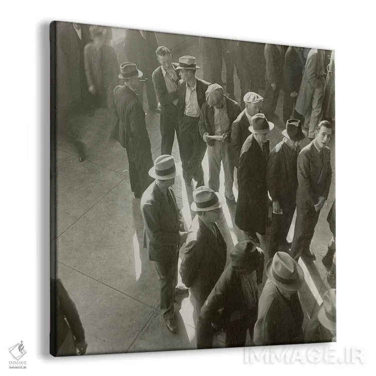 تابلو مردان منتظر ثبت درخواست در روزهای آغازین غرامت بیکاری در کالیفرنیا اثر دوروتیا لنگ (عکاس مستند آمریکایی) - نمای پرسپکتیو محصول