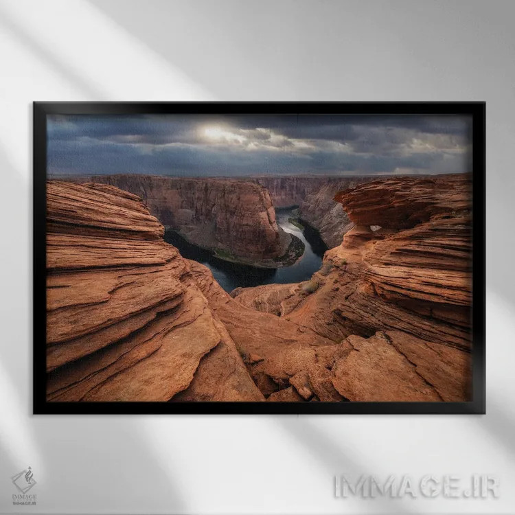 تابلو پیچ رودخانه اثر داستین لِفور - نمای قابدار مشکی