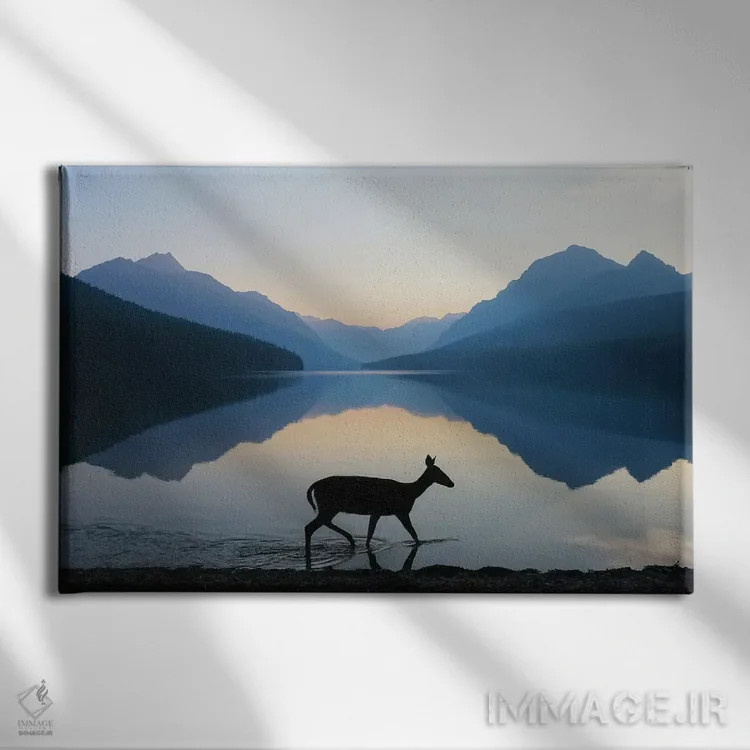 تابلو ظرافت موجودات وحشی اثر داستین لِفور - نمای روبهرو روی دیوار