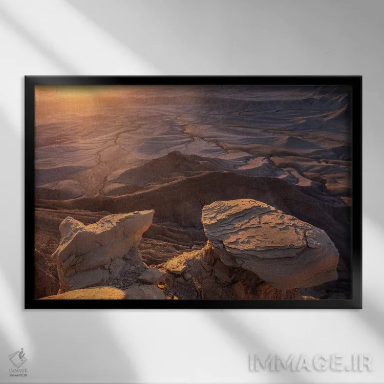 تابلو تراشیدهشده اثر داستین لِفور - نمای قابدار مشکی