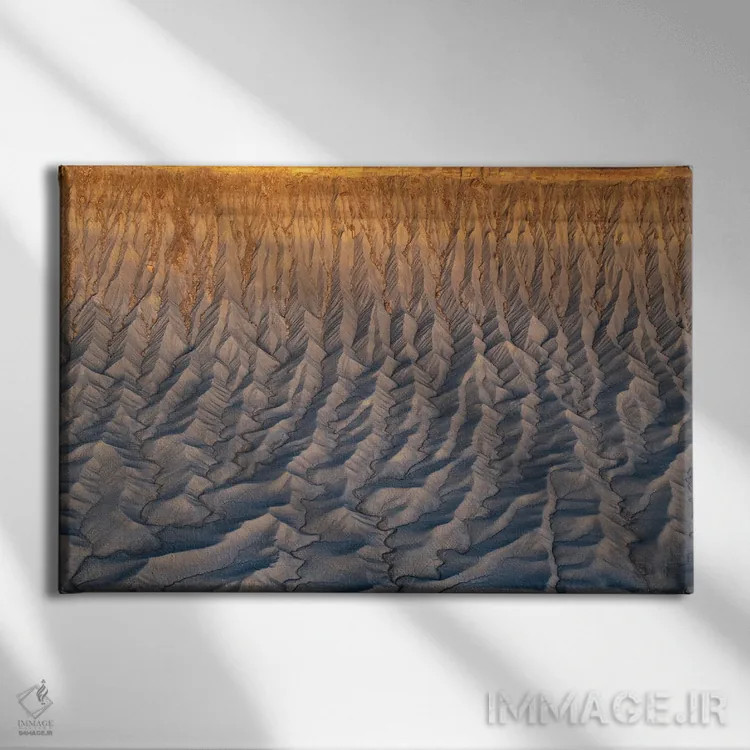 تابلو بدلندز دندهدار (لایهلایه) اثر داستین لِفور - نمای روبهرو روی دیوار