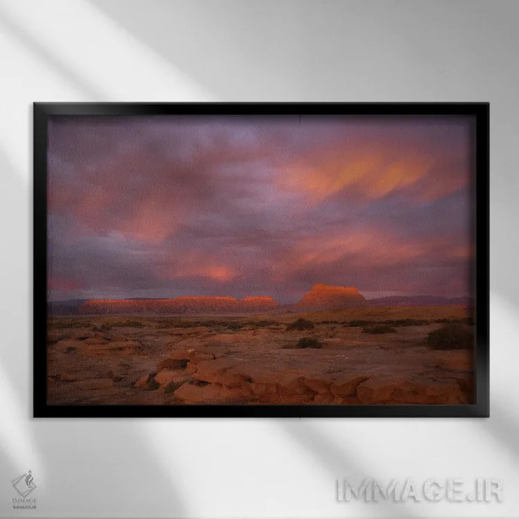 تابلو درخشان اثر داستین لِفور - نمای قابدار مشکی