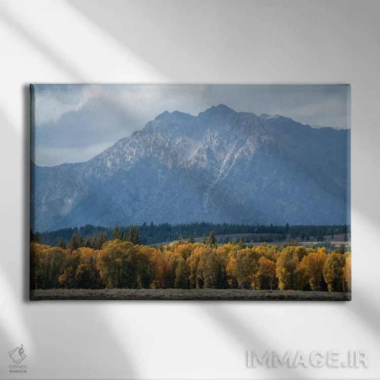 تابلو تیتونز (کوهها - آمریکا) اثر داستین لِفور - نمای روبهرو روی دیوار