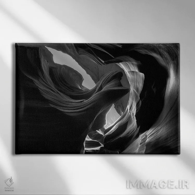 تابلو رقصنده باد اثر داستین لِفور - نمای روبهرو روی دیوار