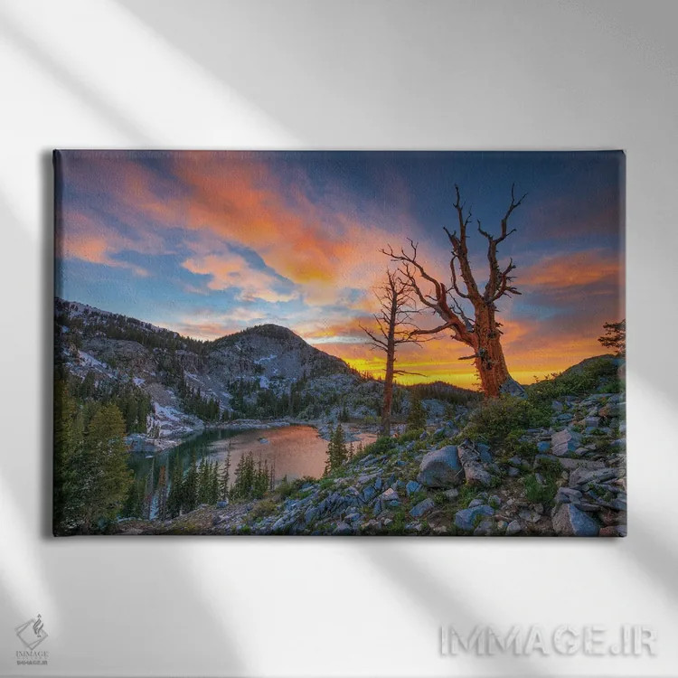 تابلو غروب بر دریاچه مری اثر داستین لِفور - نمای روبهرو روی دیوار
