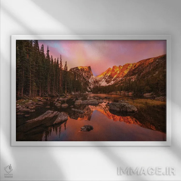 تابلو سپیدهدم رویاها اثر داستین لِفور - نمای قابدار سفید