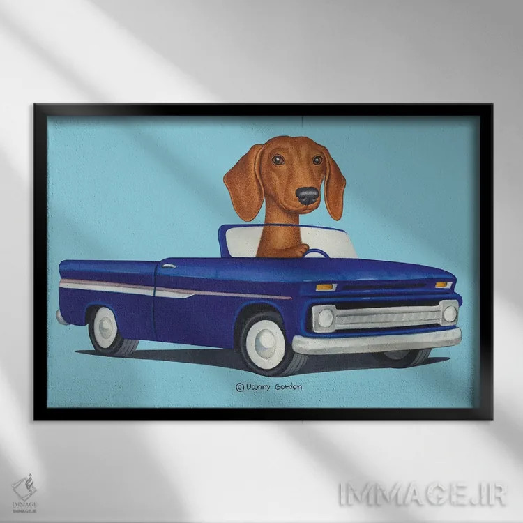 تابلو داشهوند با کامیون آبی اثر دنی گوردون - نمای قابدار مشکی