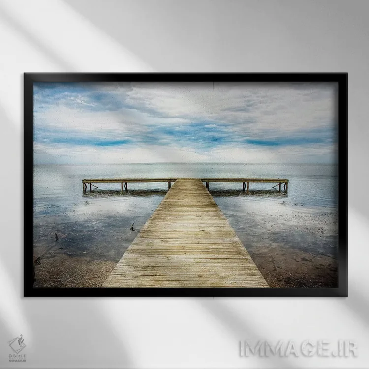 تابلو کنار اسکله ۲ اثر دنی هد - نمای قابدار مشکی