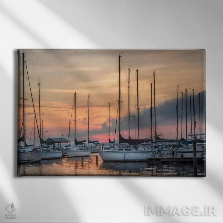 تابلو پنج دقیقه تا طلوع خورشید اثر دنی هد - نمای روبهرو روی دیوار