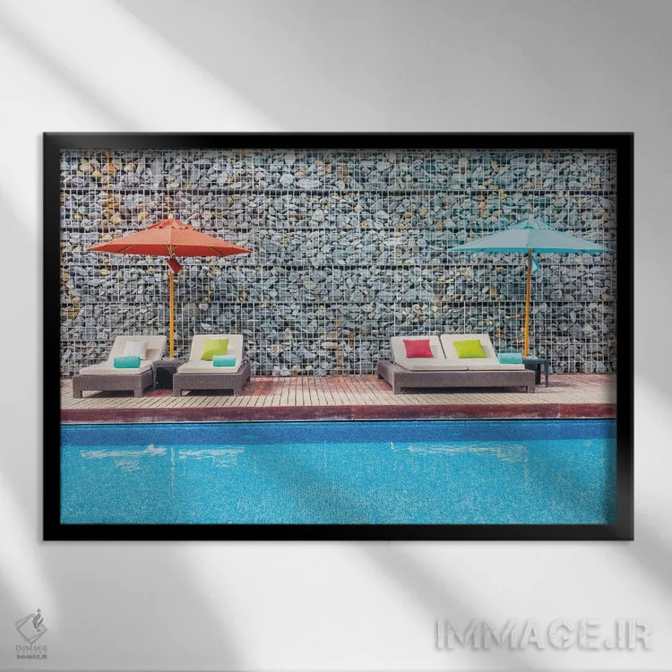 تابلو چتر و صندلی دور استخر اثر امسیراپول - نمای قابدار مشکی