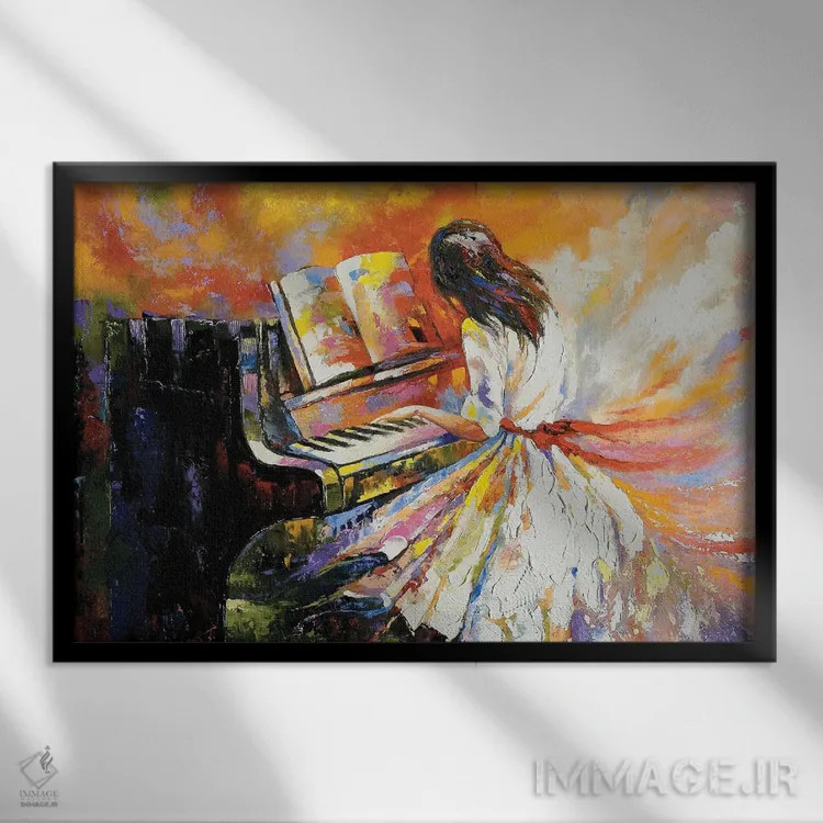 تابلو دختری که پیانو مینوازد اثر بالایکین - نمای قابدار مشکی