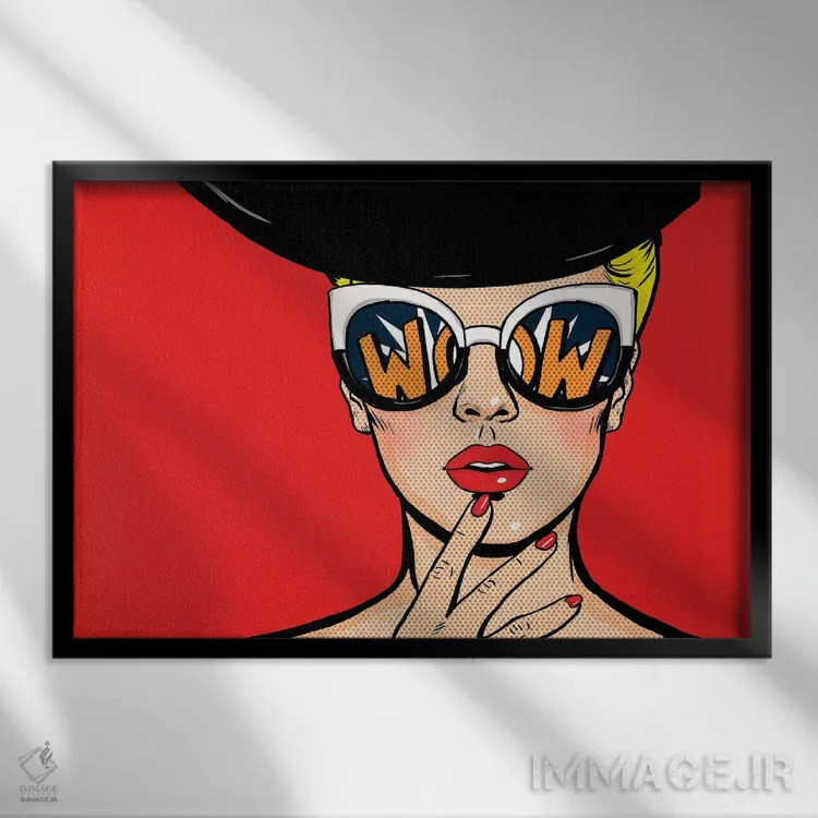 تابلو زن متفکر پاپ آرت با کلاه و عینک مشکی - صورت زن حیرتزده اثر دپوزیت فوتوز (سایت بانک تصویر) - نمای قابدار مشکی