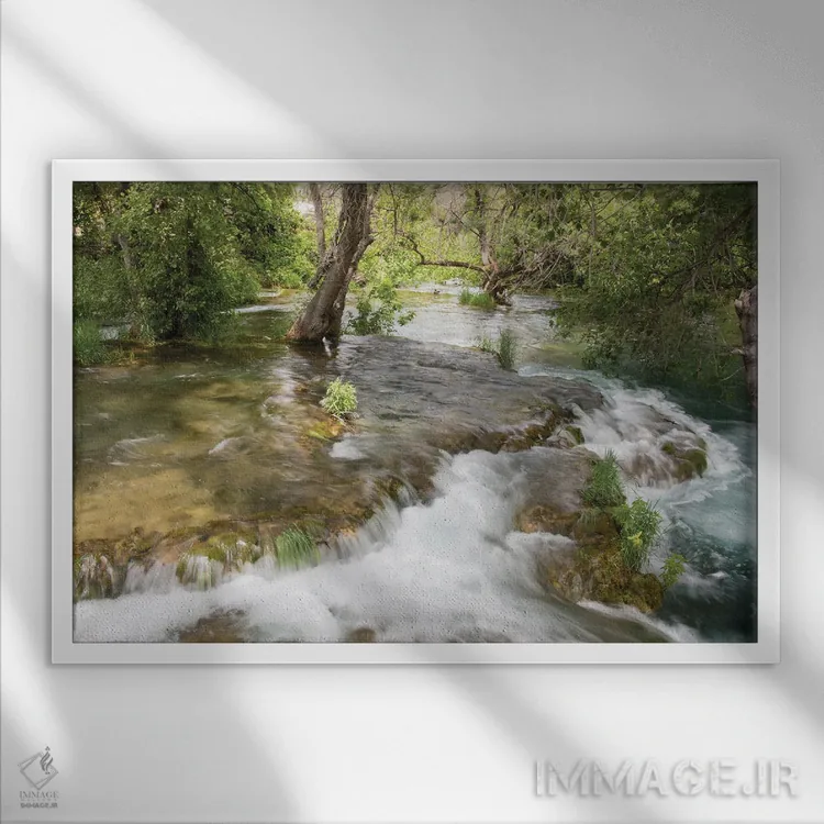 تابلو کرواسی. آبشارهای پارک ملی کرکا. میراث جهانی یونسکو. اثر تریش دروی - نمای قابدار سفید