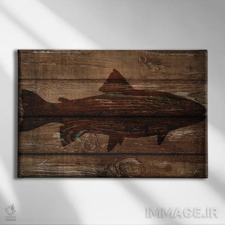 تابلو سیلوئت ماهی روی چوب اثر دنیس براون - نمای روبهرو روی دیوار