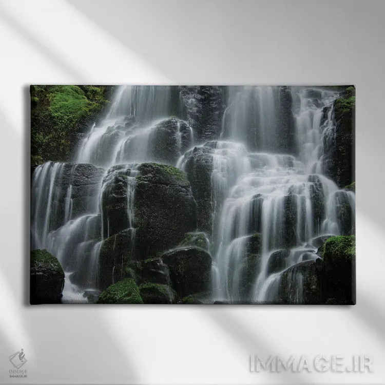 تابلو پخش زنده (ویدیویی/آنلاین) اثر دان شوارتز - نمای روبهرو روی دیوار