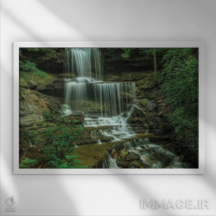 تابلو آبشار میلتون در تابستان اثر دن اسپرول - نمای قابدار سفید