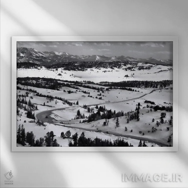 تابلو گردنه بیردت دندان خرس پوشیده از برف اثر دن اسپرول - نمای قابدار سفید