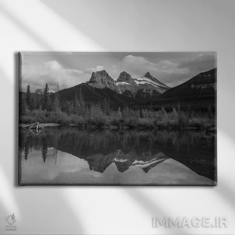 تابلو انعکاس سه خواهر (کوه) اثر دن اسپرول - نمای روبهرو روی دیوار