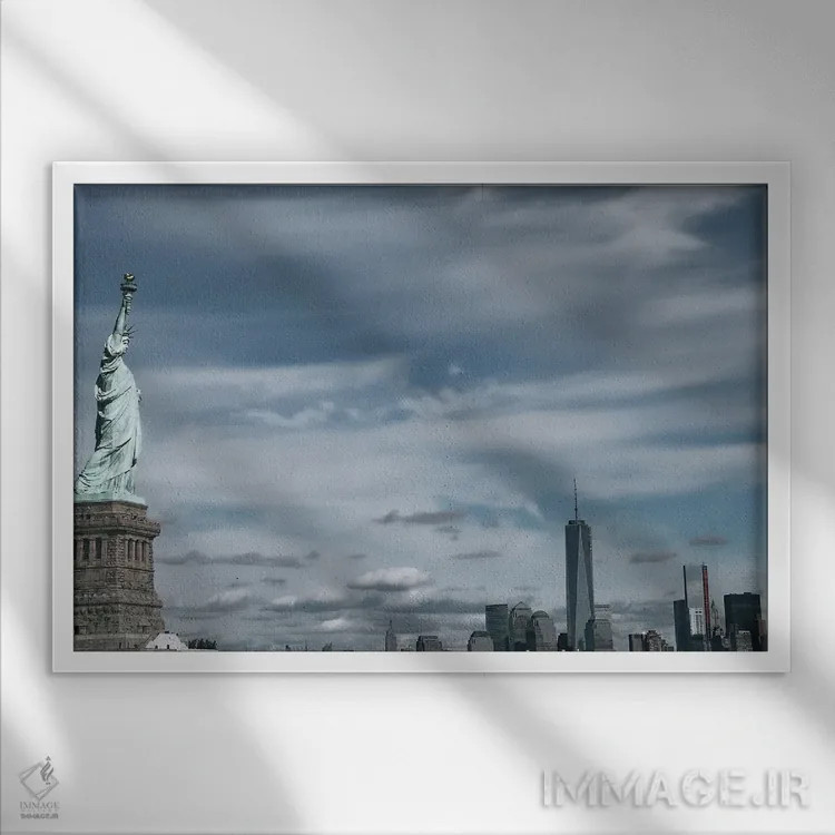 تابلو آزادی نیویورک اثر دن اسپرول - نمای قابدار سفید