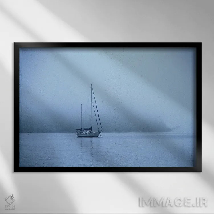 تابلو قایق بادبانی در مه صبحگاهی اثر دن اسپرول - نمای قابدار مشکی