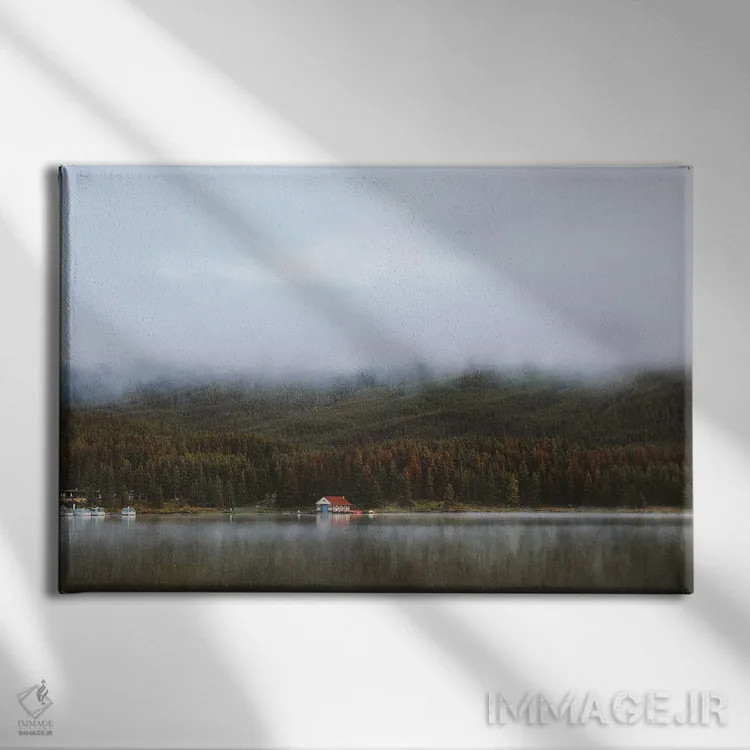 تابلو انعکاس خانه قایق مهآلود اثر دن اسپرول - نمای روبهرو روی دیوار