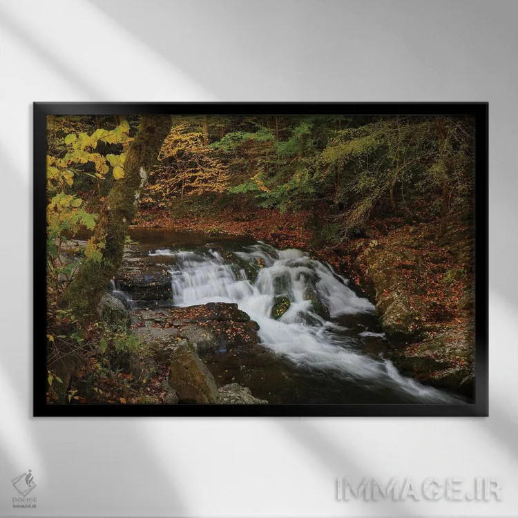 تابلو آبشار کوههای اسموکی در پاییز اثر دن اسپرول - نمای قابدار مشکی