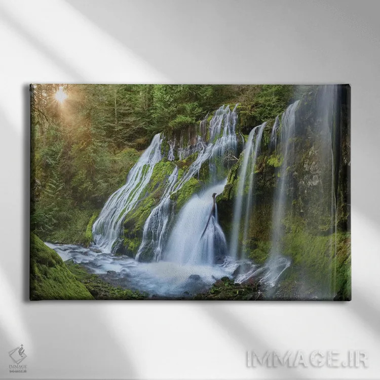 تابلو آبشار افسانهای اثر داتلیش - نمای روبهرو روی دیوار