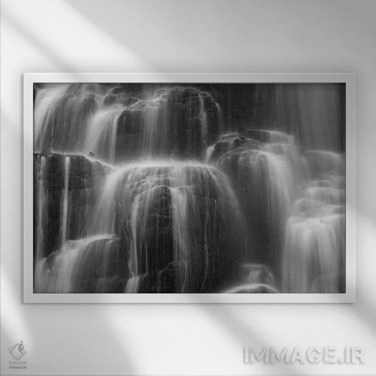 تابلو آبشار درخشان اثر داتلیش - نمای قابدار سفید