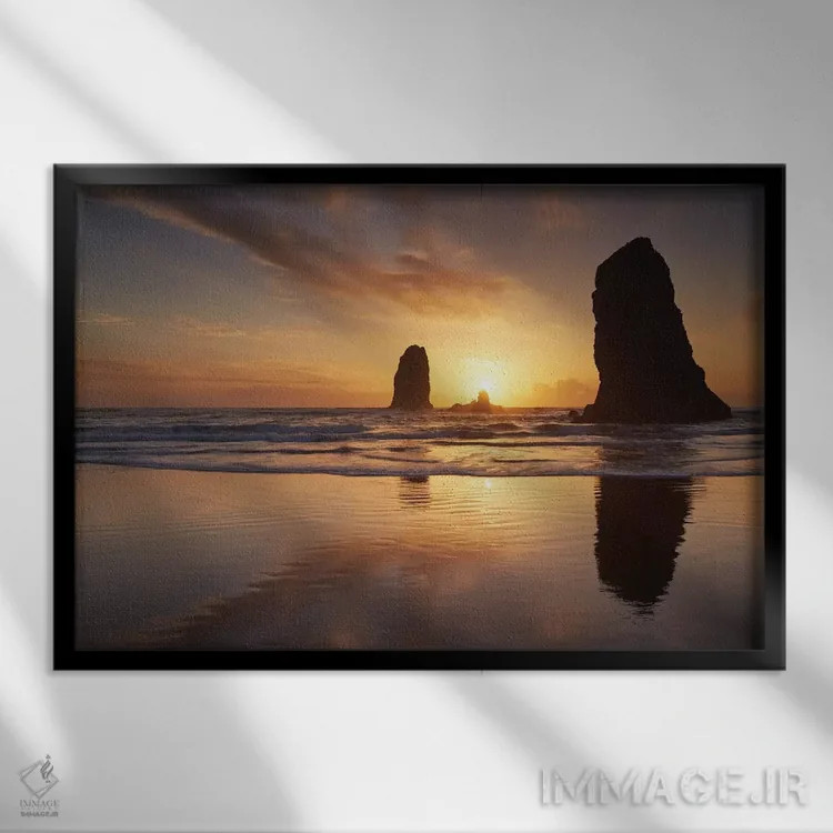 تابلو غولهای ساحل اثر داتلیش - نمای قابدار مشکی