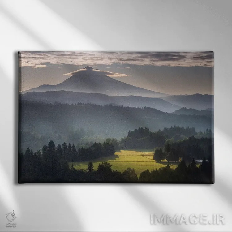 تابلو درخشندگی کوهستان اثر داتلیش - نمای روبهرو روی دیوار