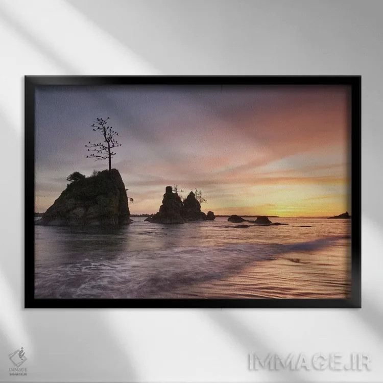 تابلو آرامش قرمز پررنگ اثر داتلیش - نمای قابدار مشکی